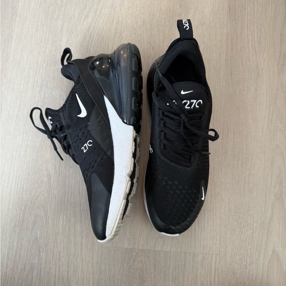 Nike Womens Black and White Sneakers